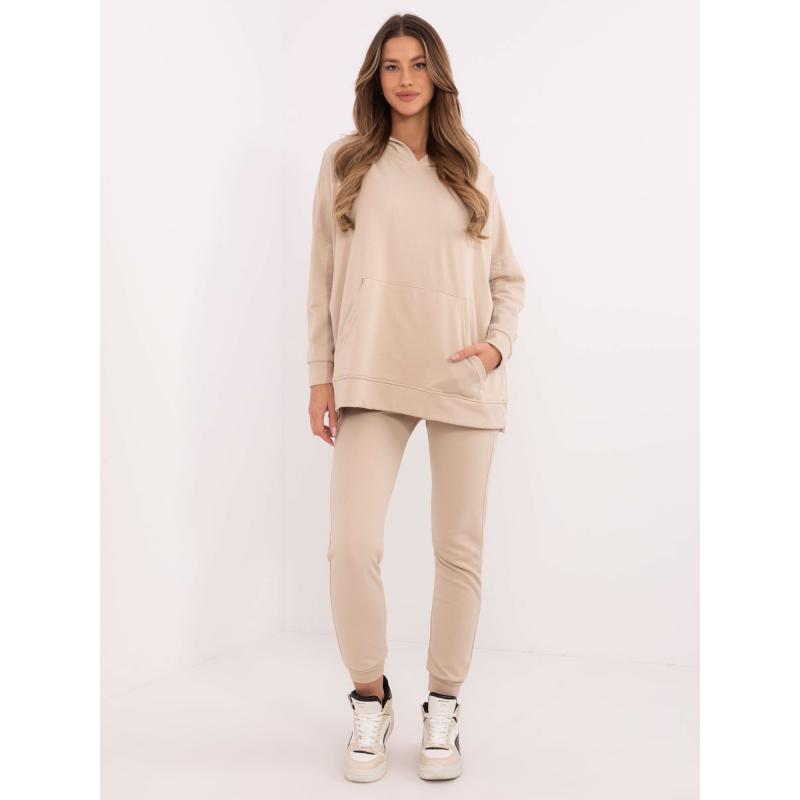 Bézs alap tréningruha kapucnis pulóverrel