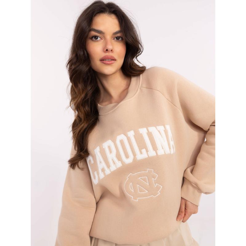 Bézs színű, kerek nyakú pulóver