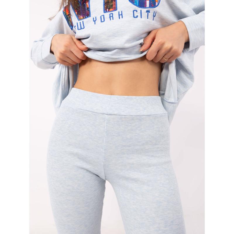 Světle modrá melanžová souprava s mikinou nadměrné velikosti