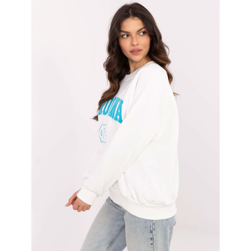 Ecru színű, szigetelt kapucnis pulóver kapucnival és hímzéssel