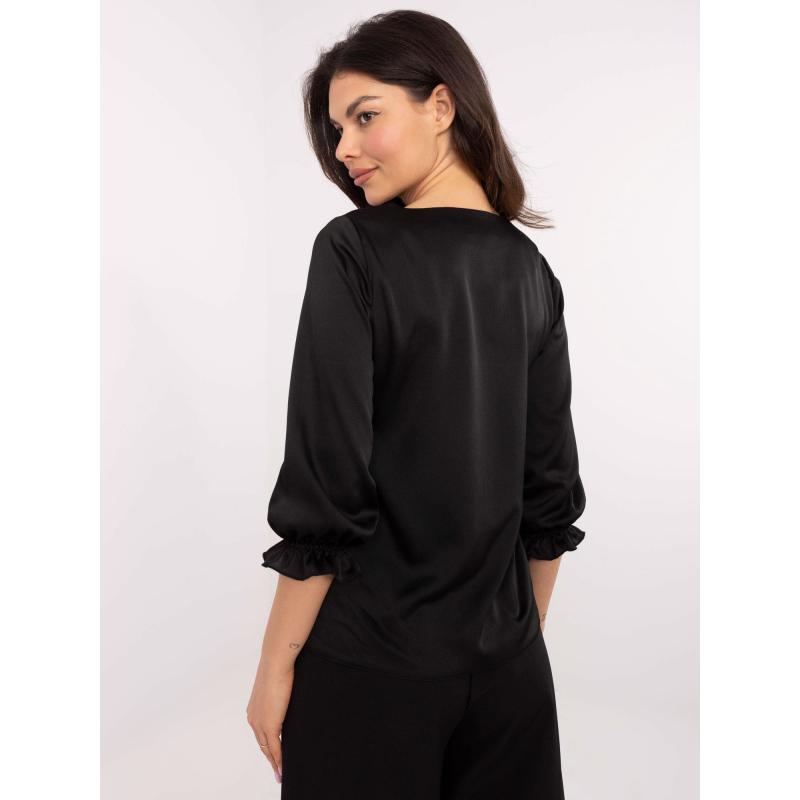 Černá halenka s nařasenými rukávy