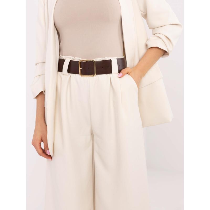 Svetlo béžové kostýmové nohavice s vreckami