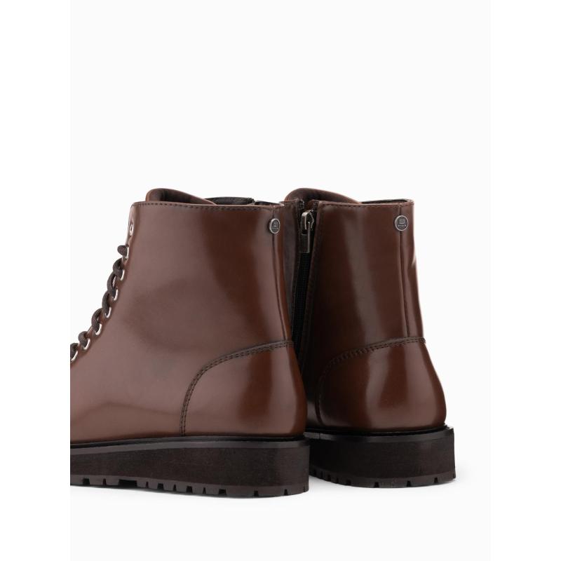 Férfi cipő magas felsőrésszel fényes öko bőrből – sötétbarna V2 OM-FOBO-0175