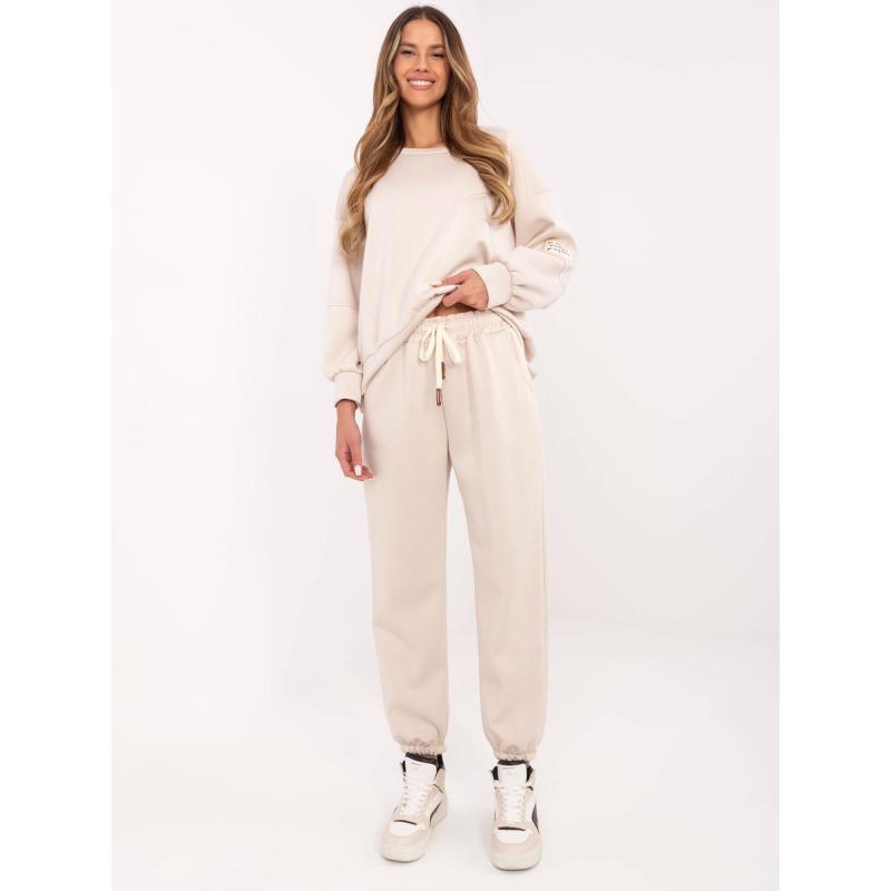 Béžový dvoudílný komplet s příměsí viskózy