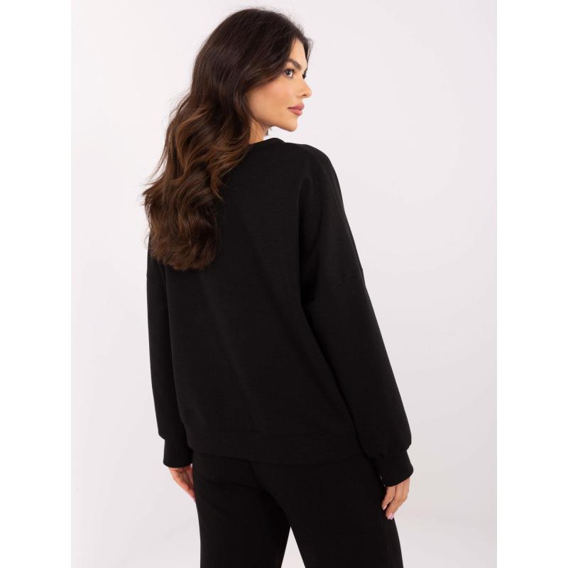 Fekete női kapucnis pulóver szív alakú applikációkkal