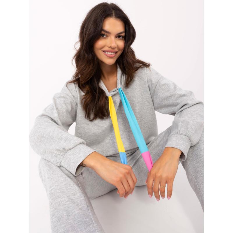 Szürke melange szett szövetövekkel