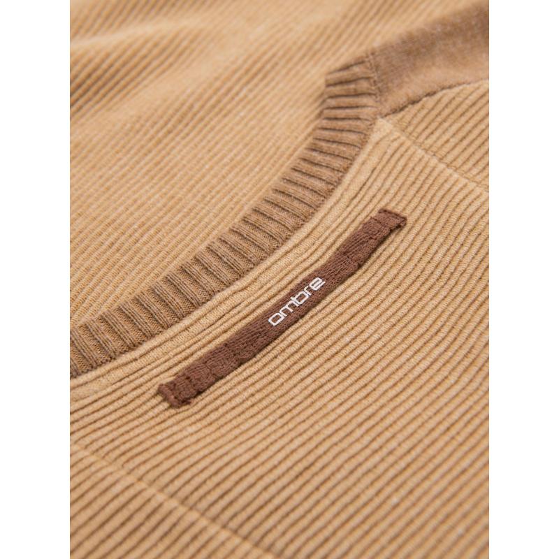 Kötött férfi RELAXED FIT pulóver mintákkal - tengerészkék V1 OM-SWSW-0111 OM-SWSW-0111