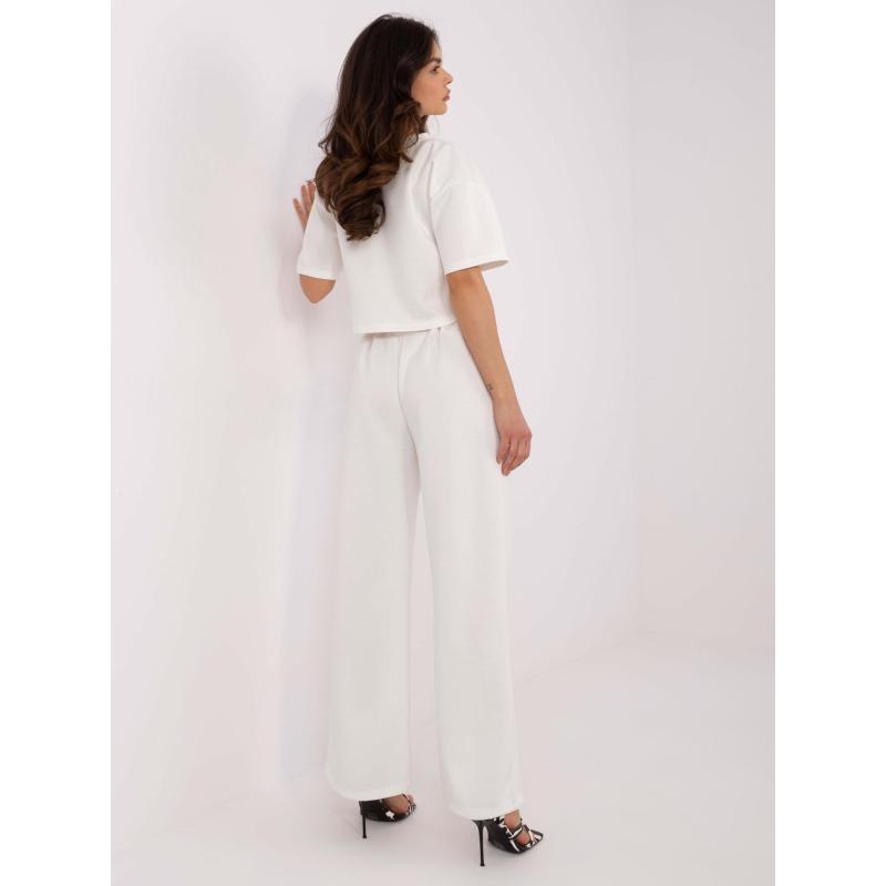 Dámská souprava Ecru pleasant-to-touch