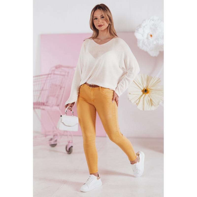 Női plus size pulóver NORVAN ekrü színben