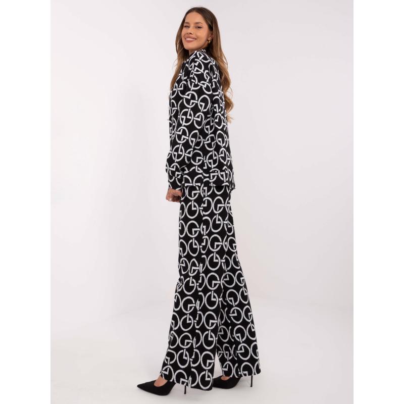 Fekete kétrészes női mintás szett