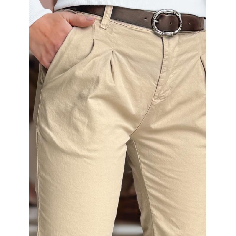 Női chino nadrág övvel MODELA sötét bézs