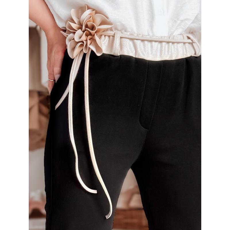 Női casual nadrág vajszínű virágokkal LEGISSA fekete