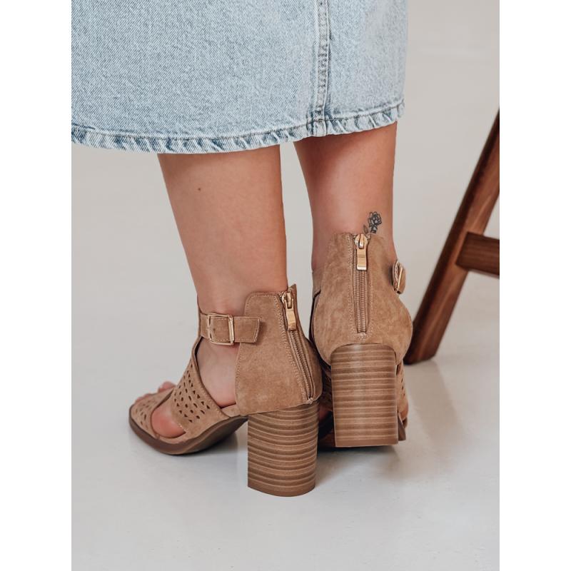 Dámské sandály na podpatku AMIRIA béžové