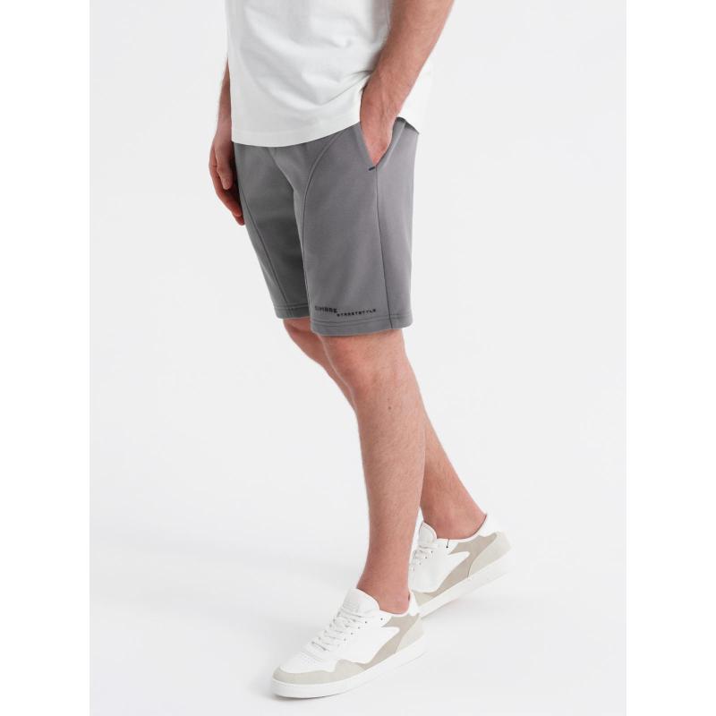 Pánske priliehavé krátke tepláky s potlačou - sivá V3 OM-SRSK-0138