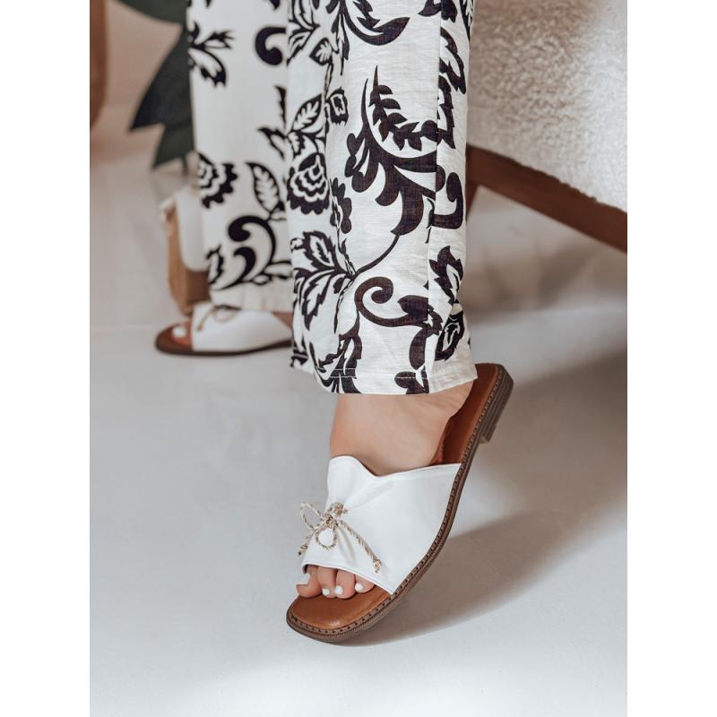 KISSBOW női papucsok, fehér színben, masnival