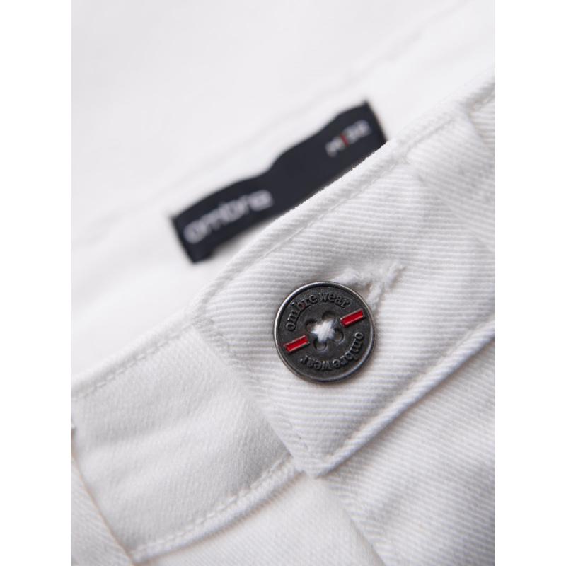 Férfi klasszikus farmerrövidnadrág felhajtott szárral - fehér V1 OM-SRDS-0162