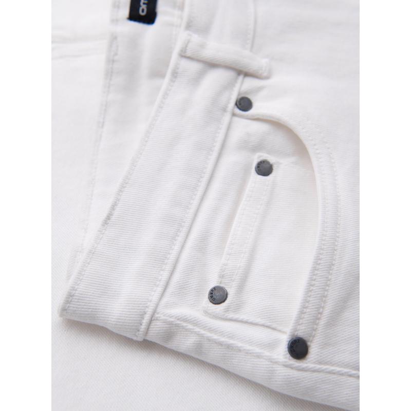 Férfi klasszikus farmerrövidnadrág felhajtott szárral - fehér V1 OM-SRDS-0162