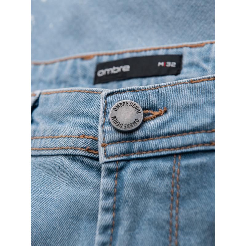 Pánské krátké džínové kraťasy s odřeninami a ohrnutými nohavicemi - světle modré V1 OM-SRDS-0186