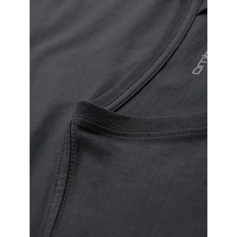 Pánske klasické bavlnené tričko BASIC s výstrihom do V - grafitové V3 OM-TSBS-0237