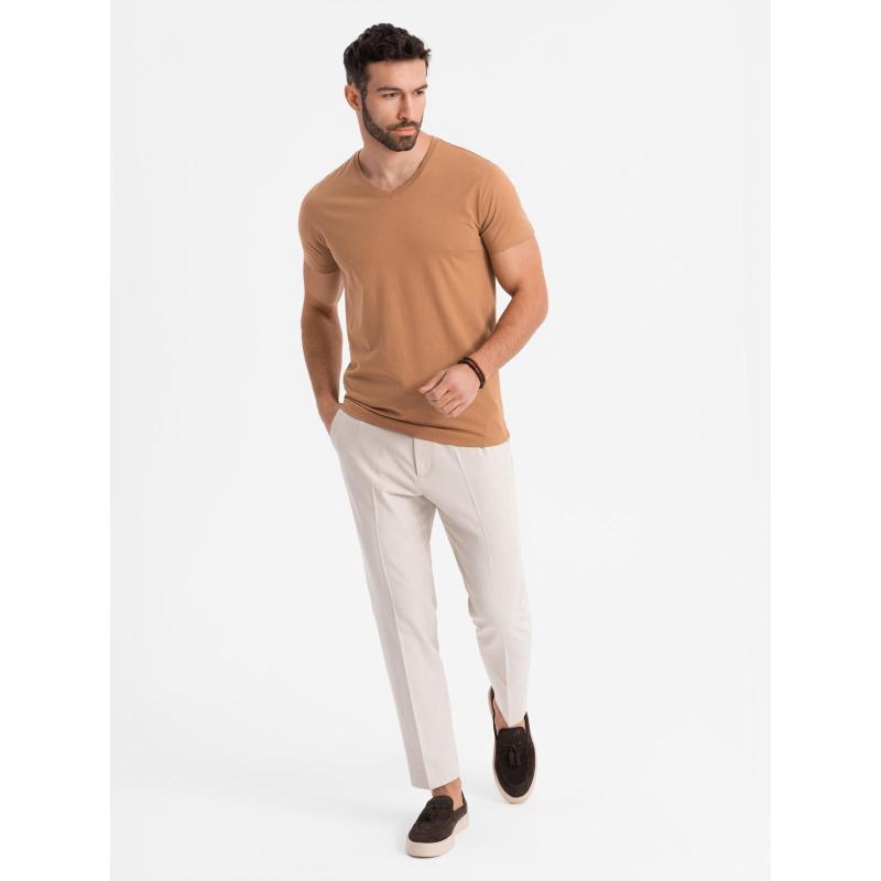 Pánské klasické bavlněné tričko BASIC s výstřihem do V – hnědé V9 OM-TSBS-0237