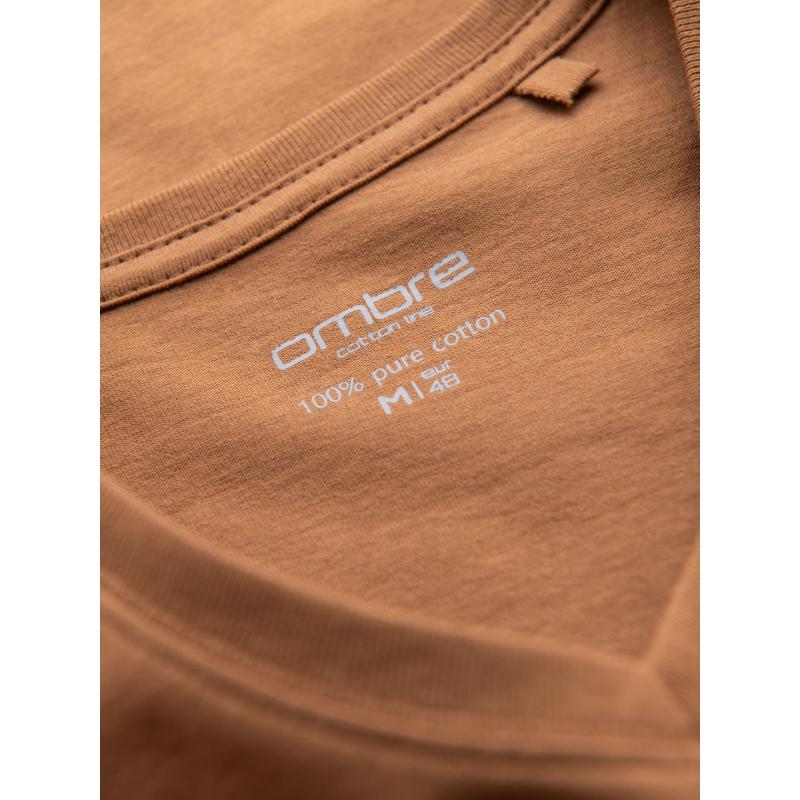 Pánské klasické bavlněné tričko BASIC s výstřihem do V – hnědé V9 OM-TSBS-0237