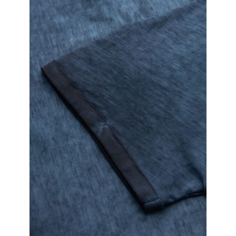 Pánské bavlněné tričko s výstřihem do V a efektem praní - tmavě modré V7 OM-TSWT-0242