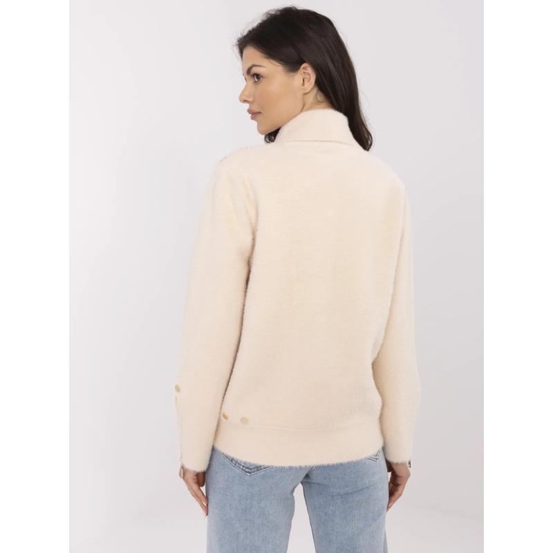 Világos bézs alpaka kabát díszes patentokkal