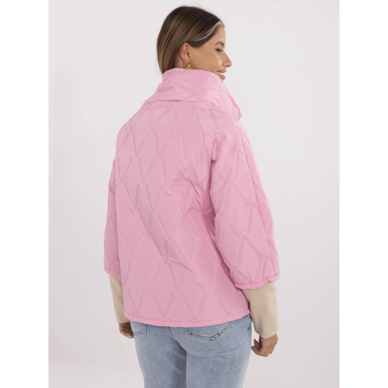 Ružový prešívaný dámsky kabát so stojatým golierom