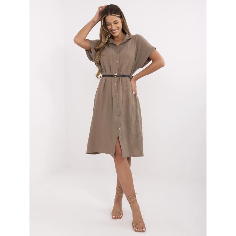 Barna muszlin ingruvó övvel