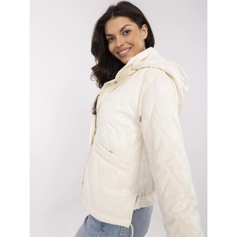 Krémová přechodová bunda s prošíváním