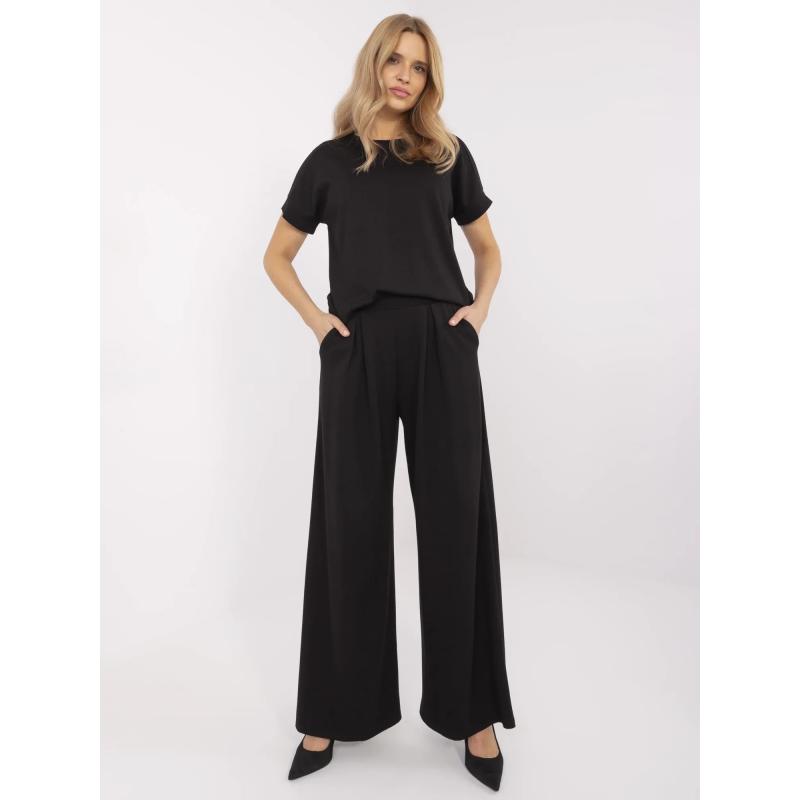 Fekete alap nadrág széles szárral