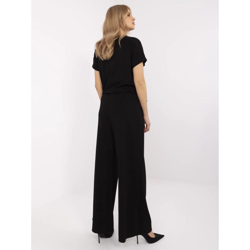 Fekete alap nadrág széles szárral