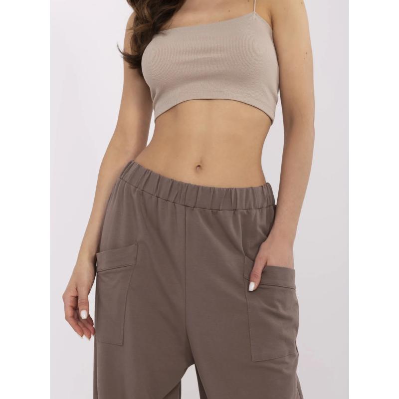 Barna alapvető 7/8 melegítő nadrág