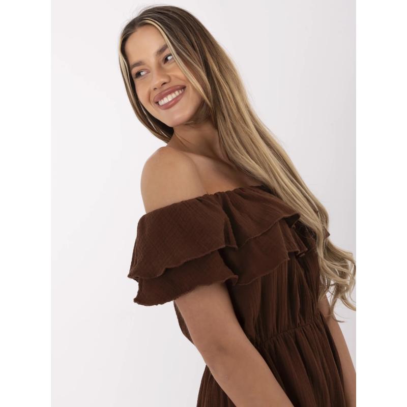 Hnědý mušelínový overal na léto