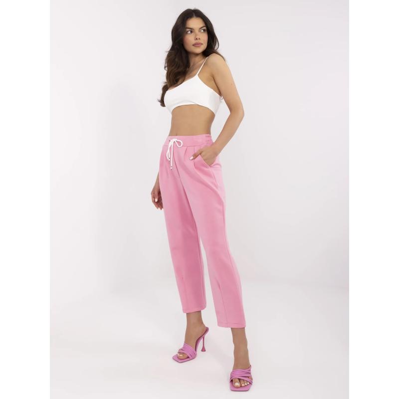 Rózsaszín alap nadrág merevítésekkel