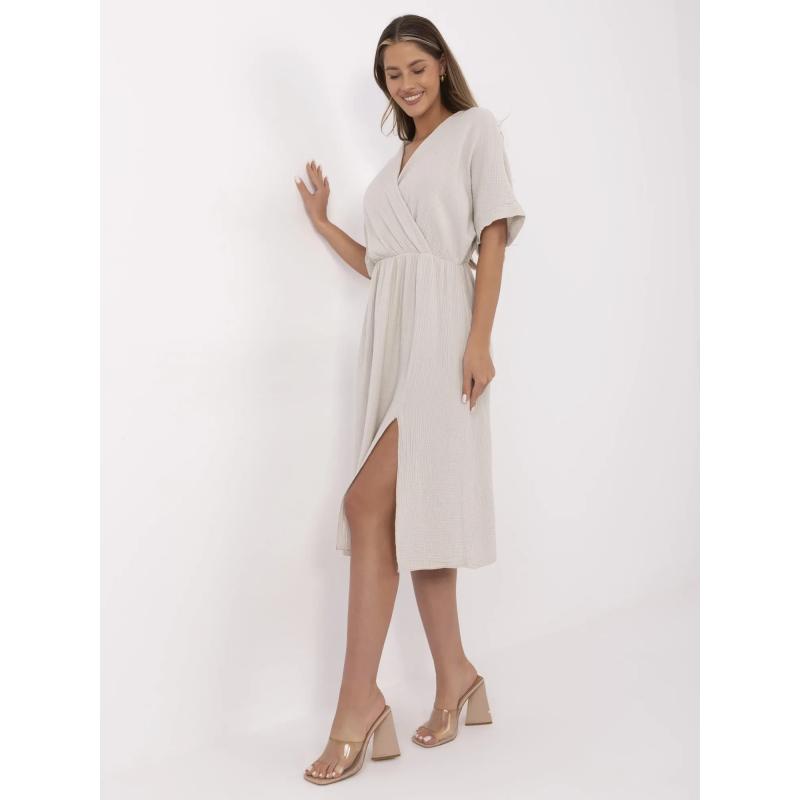 Béžové letní šaty z mušelínu