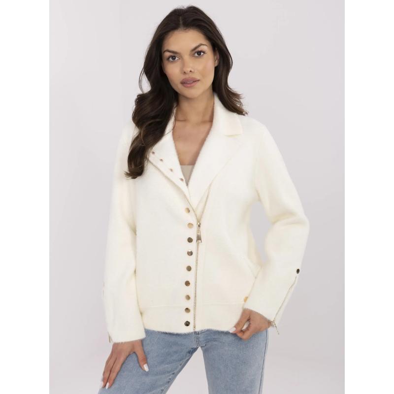 Ekru alpaka kabát vállpánttal