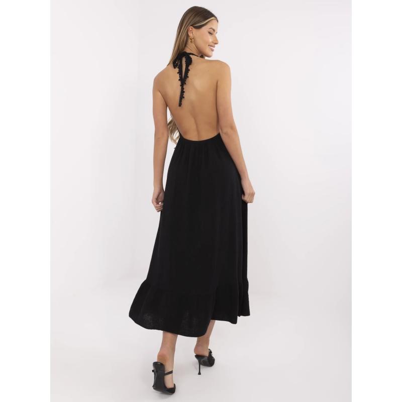 Čierne mušelínové šaty s odhalenými zády