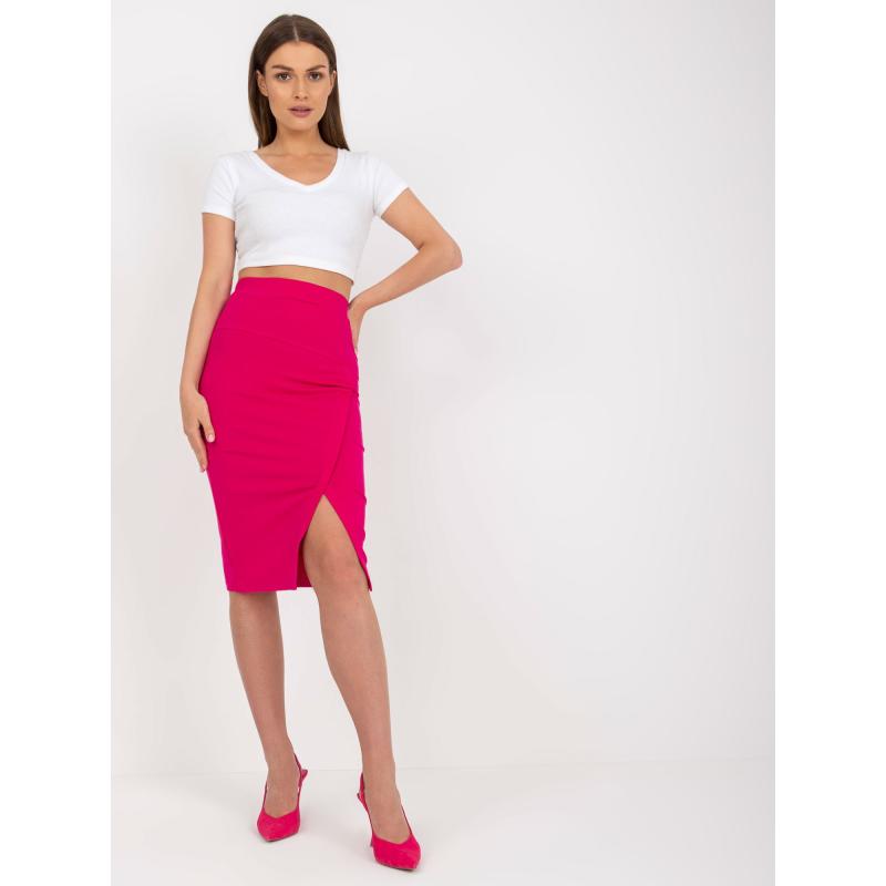 Fuchsiová základná úzka sukňa s rozparkom