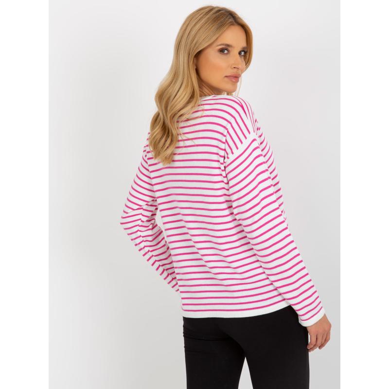 Világos lila, klasszikus szabású, testhezálló pulóver