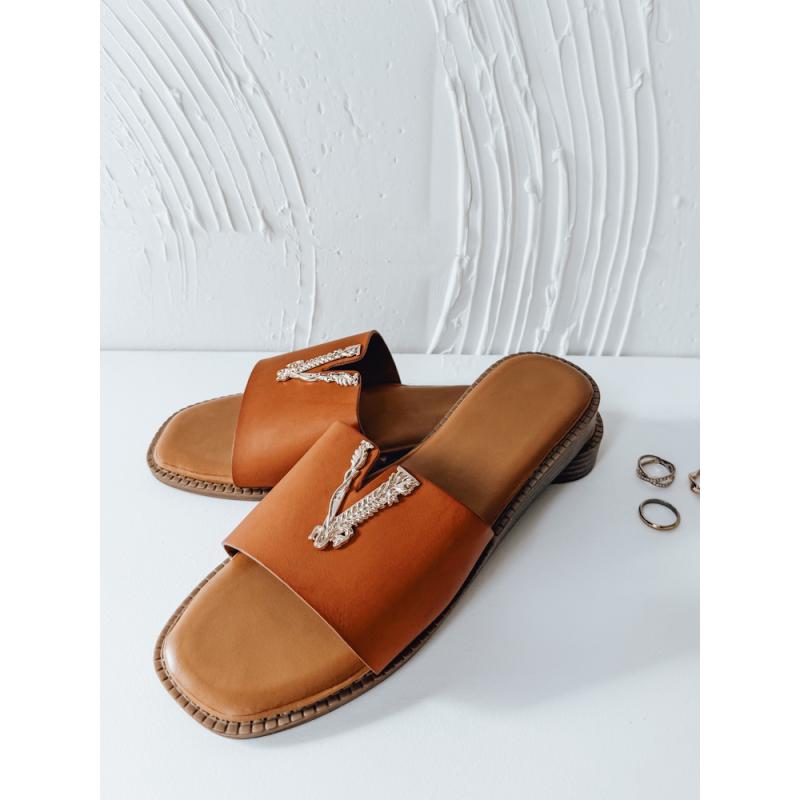 Dámske šľapky SOLVINA kamelové