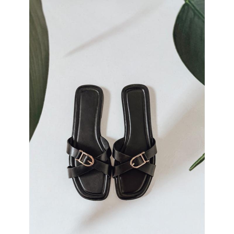 Dámske šľapky čierne