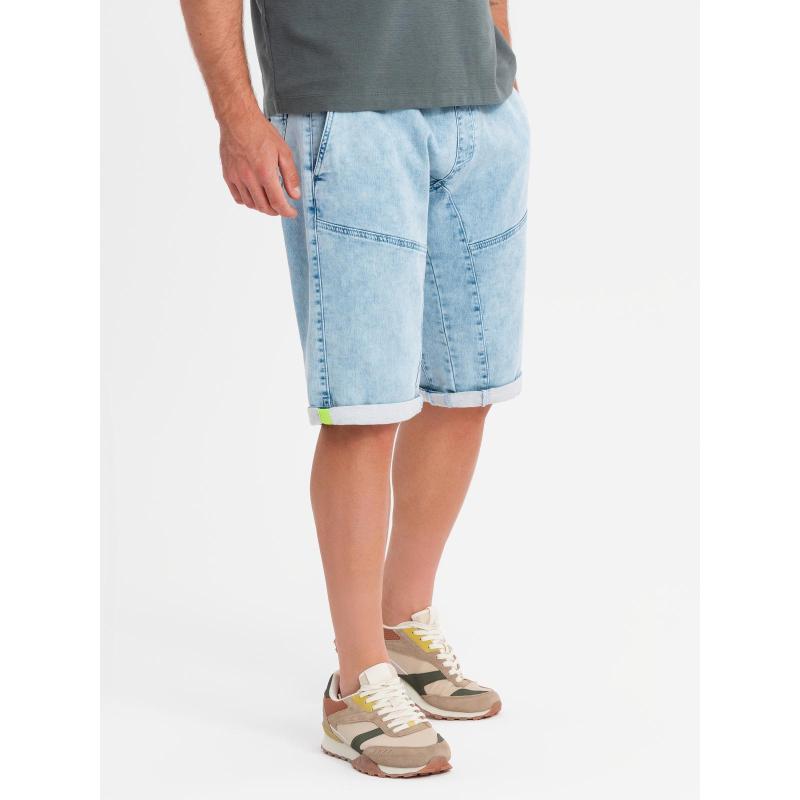Pánske krátke džínsové šortky s ozdobným prešívaním - svetlomodré V2 OM-SRDS-0135