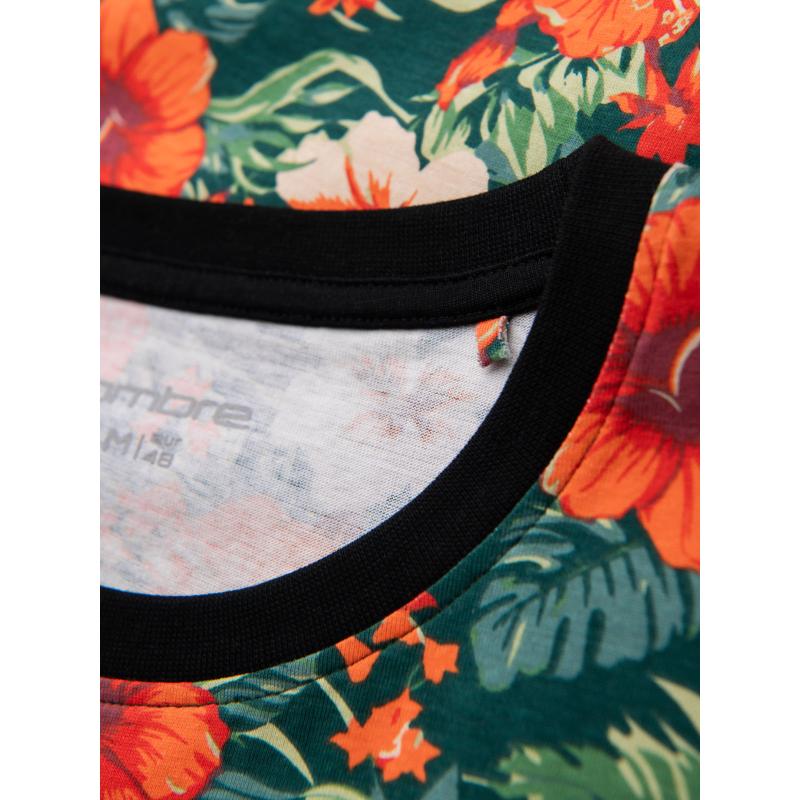 Pánske bavlnené tričko s celoplošnou kvetinovou potlačou - čierne V2 OM-TSFP-0249