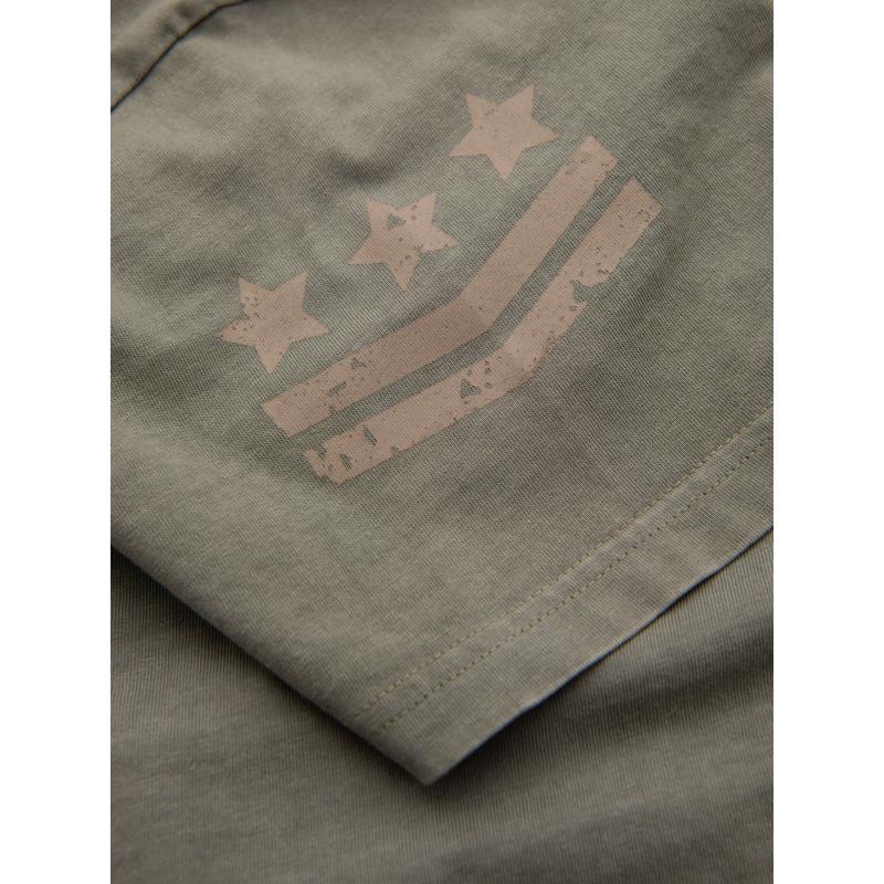 Férfi pamut póló katonai stílusú nyomtatással - világos olajzöld V2 OM-TSWT-0202 OM-TSWT-0202