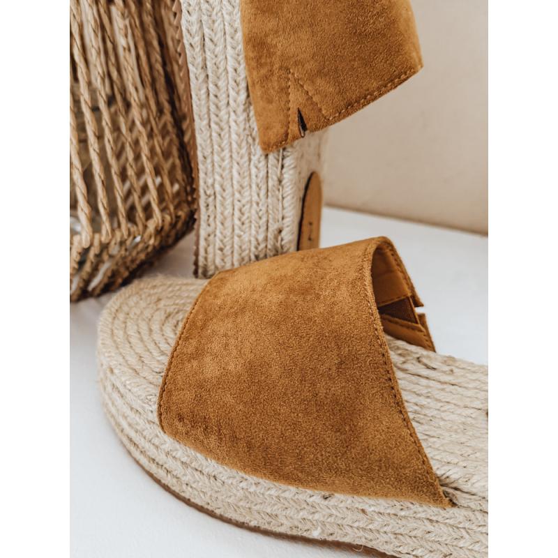 Női papucs SUMMERRY kamel