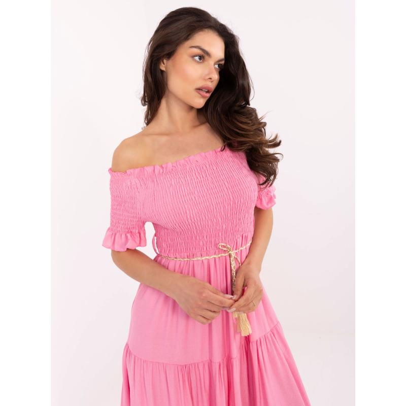 Rózsaszín, rakott spanyol ruha