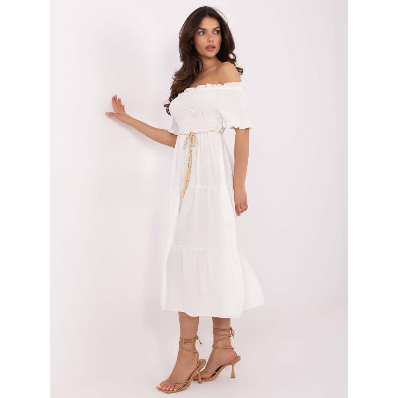 Fehér karimás spanyol ruha