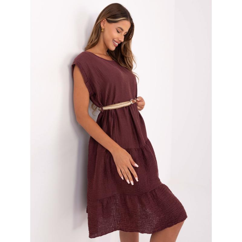 Bordové letné šaty s volánovým lemom