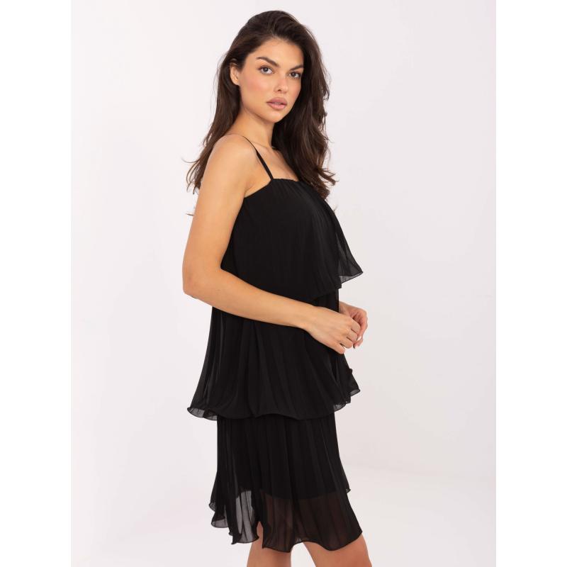 Čierne koktailové šaty bez ramienok OCH BELLA